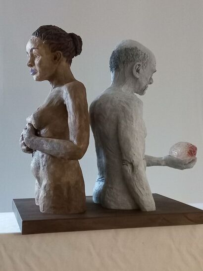 Head or Heart - a Sculpture & Installation Artowrk by LaMozanja